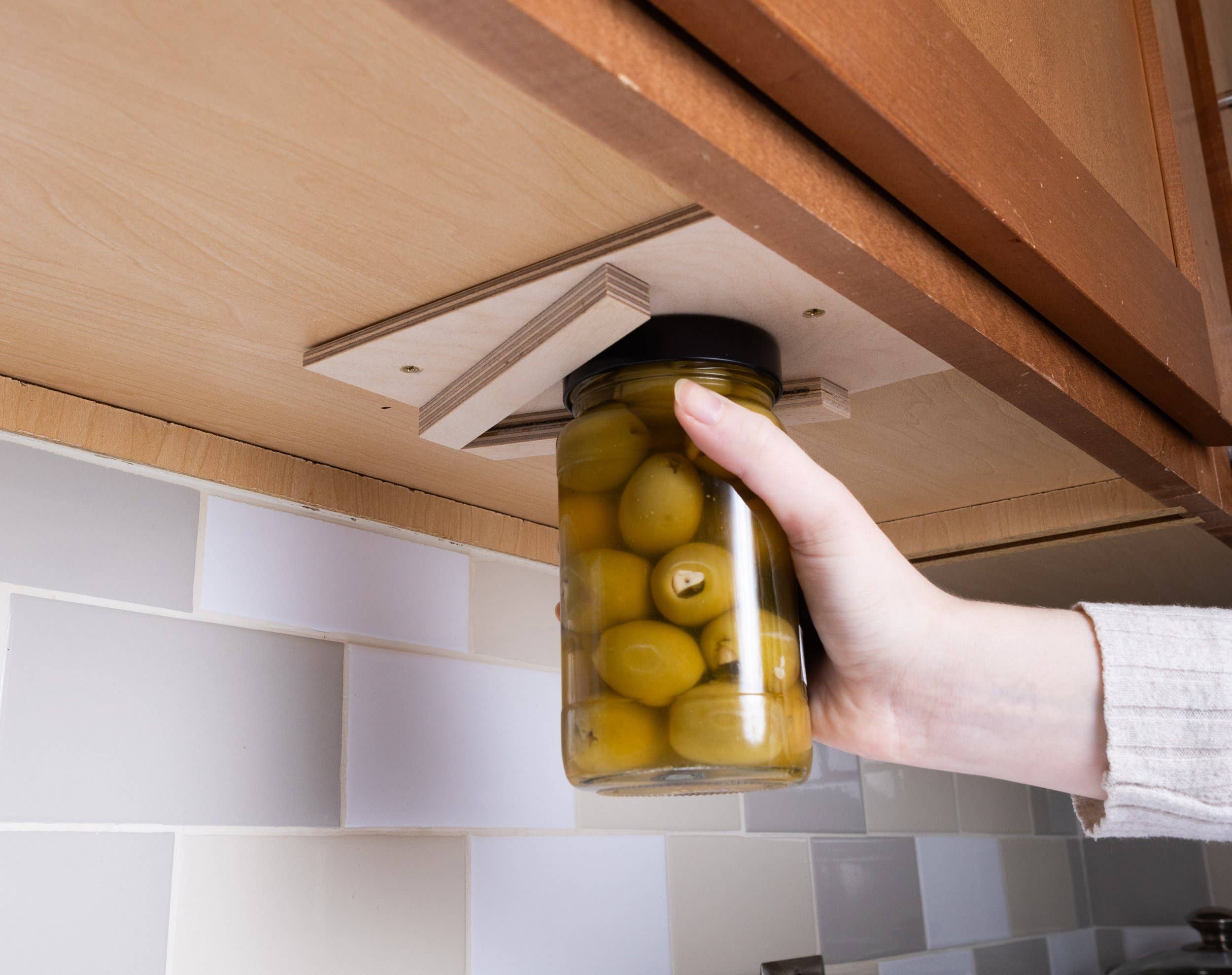 A JAR OPENER