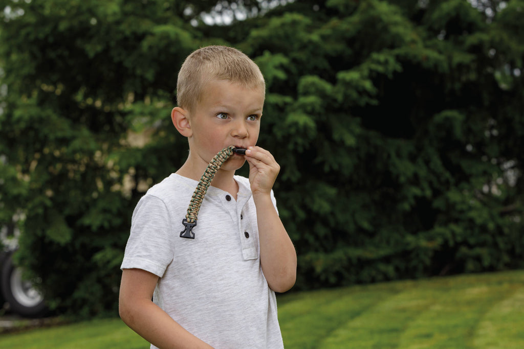 Survival Bracelet With Whistle