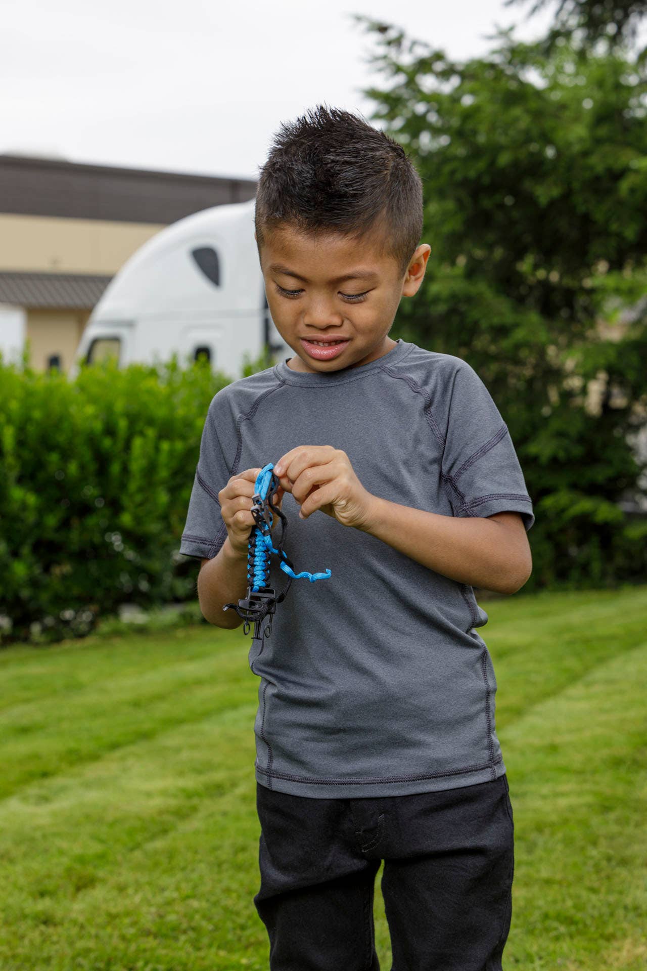 Survival Bracelet With Whistle