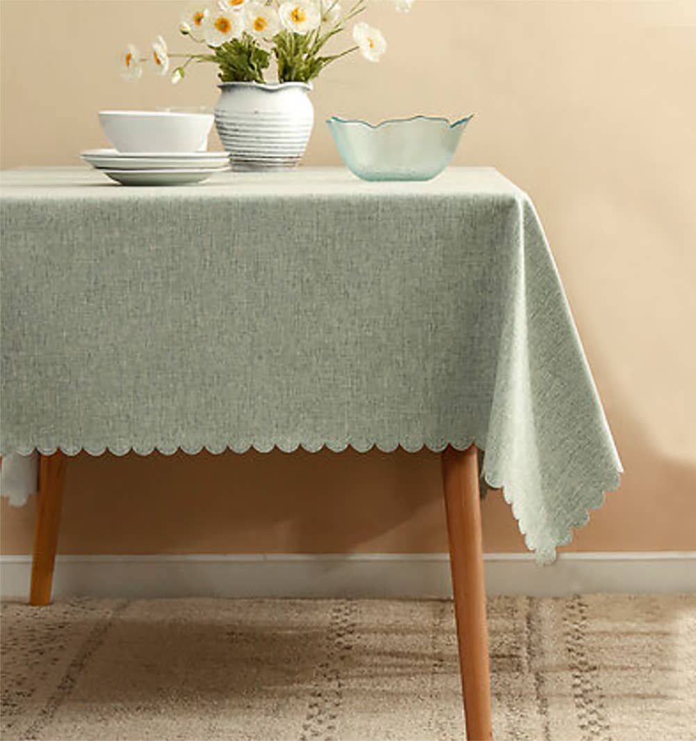 Wrinkle-Free Tablecloth