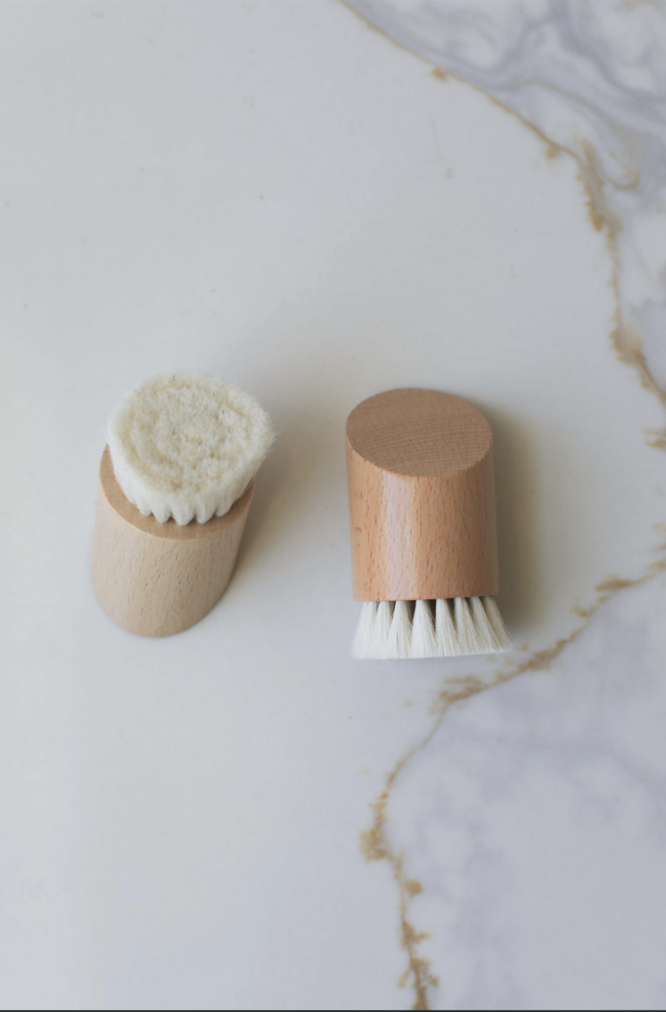 Face Brush